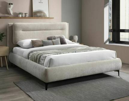 Pat tapitat cu somiera NIKOZJA RAVEN (160x200cm) material textil beige, picioare negre